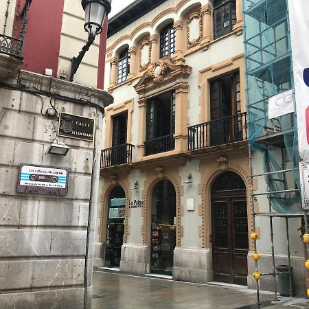 Apartamento En Pleno Centro Catedral Apartment Oviedo Bagian luar foto